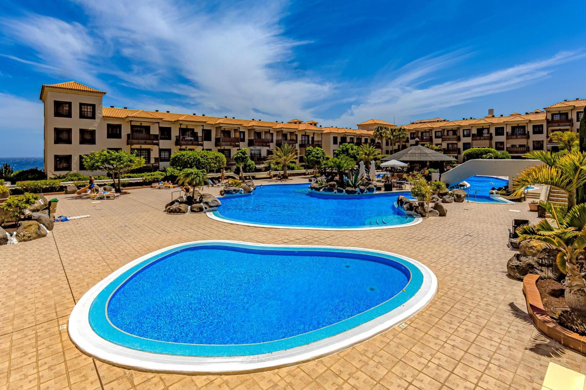 Atlantis 3 One Bedroom, Sea Front, In Complex With Pool Коста-дель-Сіленсіо Екстер'єр фото